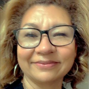 Meet your Posher, Elida